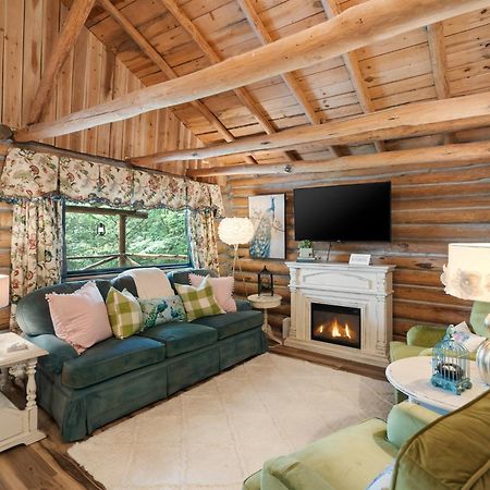 Spring Hill Farm - The Pampered Peacock Villa Alma ภายนอก รูปภาพ